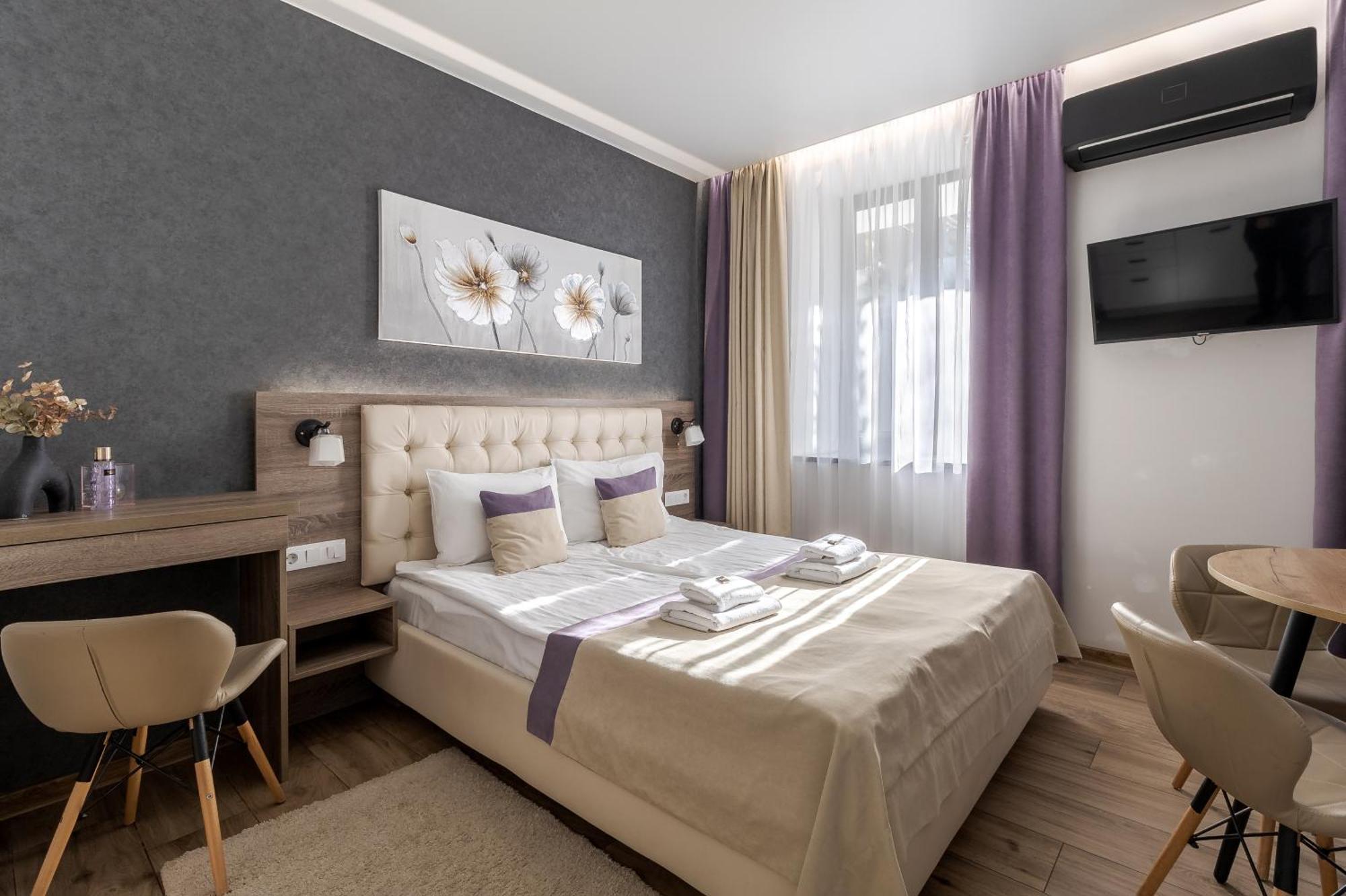 DeMar Apart Violet Lviv Extérieur photo