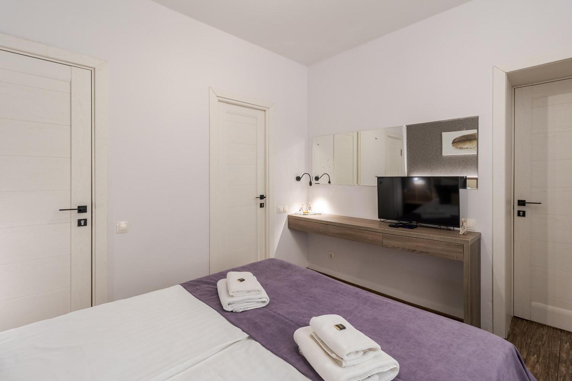 DeMar Apart Violet Lviv Extérieur photo